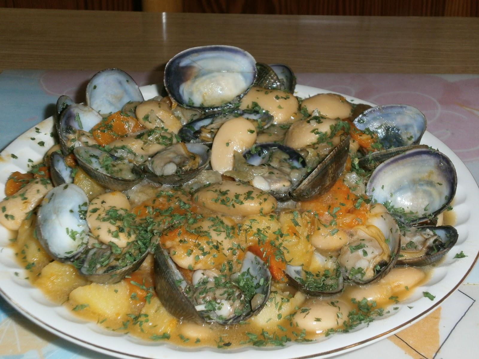 Judiones con almejas