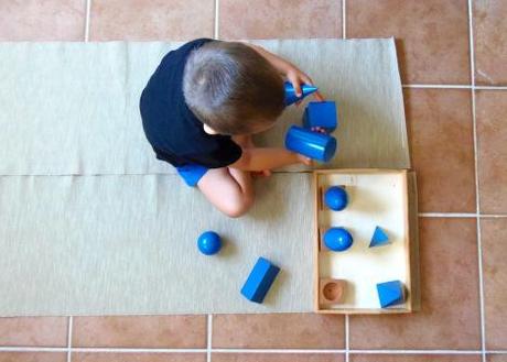 Montessori en Casa: sólidos geométricos - geometric solids