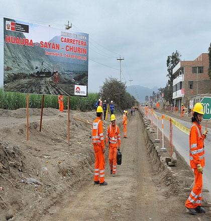 OLLANTA HUMALA PARTICIPO DE CEREMONIA DE INICIO DEL ASFALTADO DE LA CARRETERA HUAURA - SAYÁN –PUENTE TINGO…