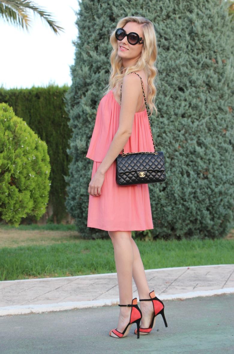 Coral Dress & Chanel 2.55 - Paperblog