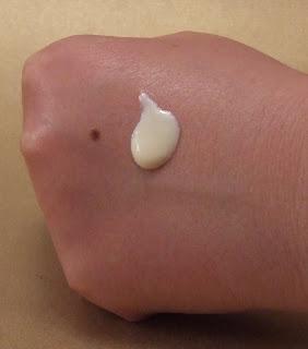 Es verano en “Cosmética en Acción” – productos solares “Golden Caresse” de GERMAINE DE CAPUCCINI