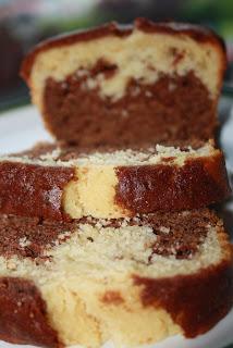 un bizcocho rápido / schneller Tassenkuchen