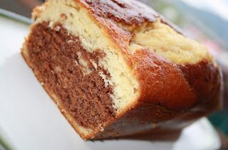 un bizcocho rápido / schneller Tassenkuchen