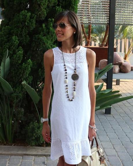 White dress, ahora sí es verano!