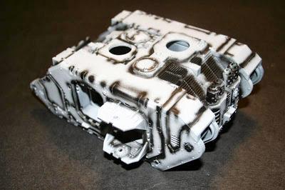 presombreado con negro del Land Raider Prometheus