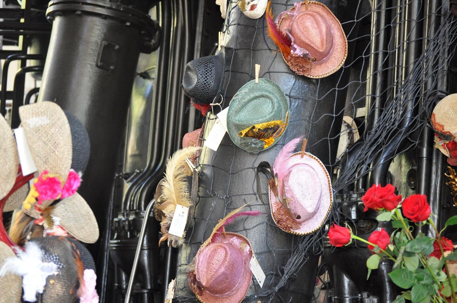 MERCADO DE MOTORES EN MADRID: ARTESANO, VINTAGE Y MUCHO MAS