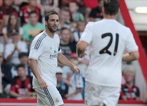 Higuaín y Reina superan las pruebas médicas y se incorporarán al Nápoles