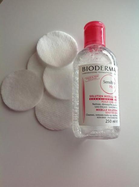 Cómo desmaquillarte rápido con la Solución Micelar Sensibio H2O de Bioderma