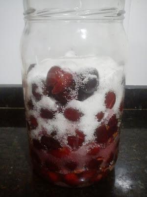 Vino de cerezas de montaña de Alicante