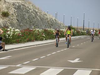 SERTRI . Zaragoza. Triatlón de la Mujer.