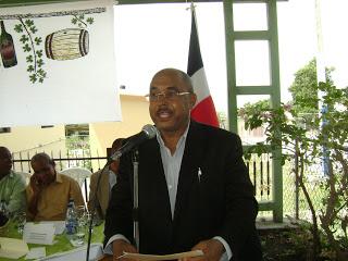 Nuevo director INUVA, Mario Pérez, asegura trabajará con viticultores.