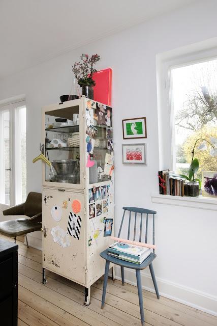 Simpleza en Blanco y una decoracion con mucha mezcla