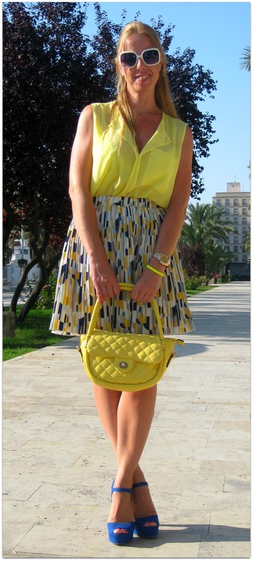 Yellow Yellow Yellow Yellow