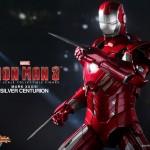 Figura de la Mark XXIII de Iron Man 3 de Hot Toys