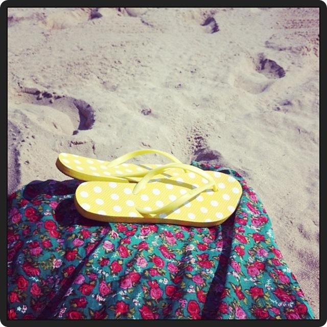 BEACH TIME