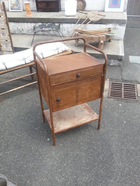 Mercadillo de antigüedades de Ascain