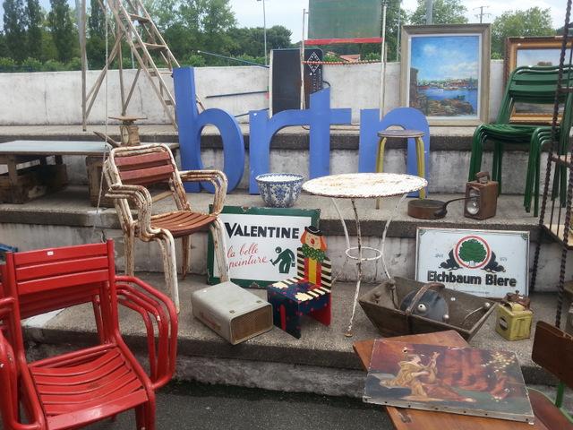 Mercadillo de antigüedades de Ascain