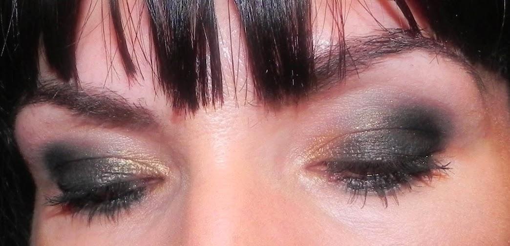 Ahumado oscuro con la Animal Instinct