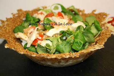 Ensalada en tulipa de gamoneu