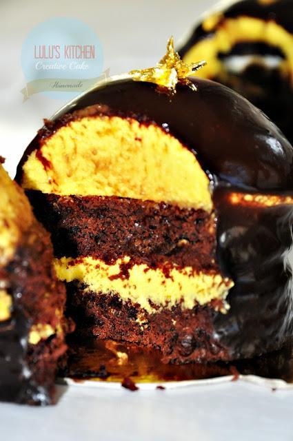 MINICAKE DE CHOCOLATE Y MOUSSE DE MANGO MINICAKE DE CHOCOLATE Y MOUSSE DE MANGO