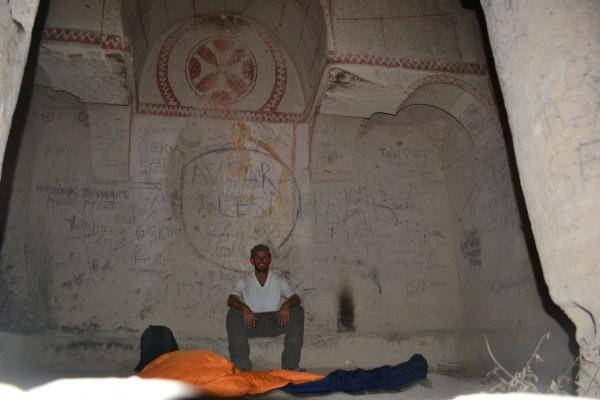 Iglesia abandonada del s.VIII, mi refugio en la última noche en Cappadocia