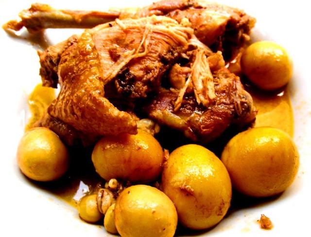 Una gallinita bien agüevaita