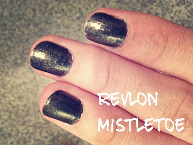 #NOTD - Nails of the day REVLON TOP SPEED MISTLETOE