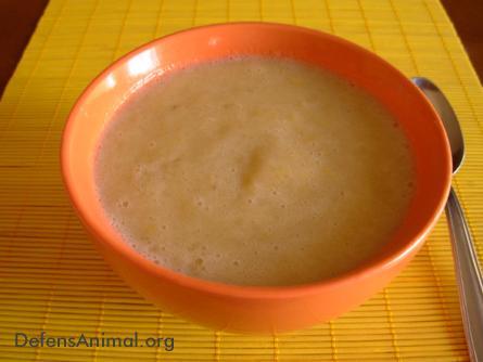 Batido de plátano y manzana