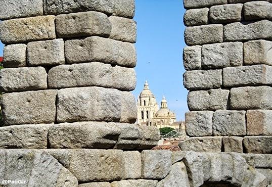 El Acueducto de Segovia, Licinia y el diablo