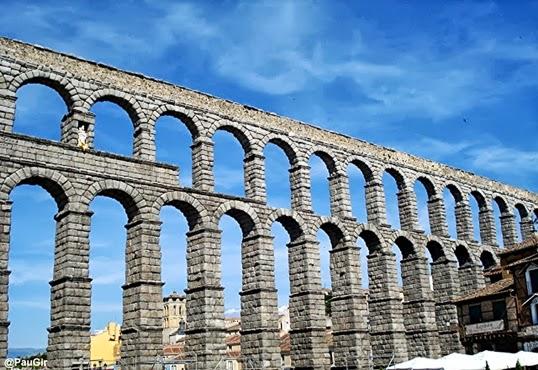 El Acueducto de Segovia, Licinia y el diablo