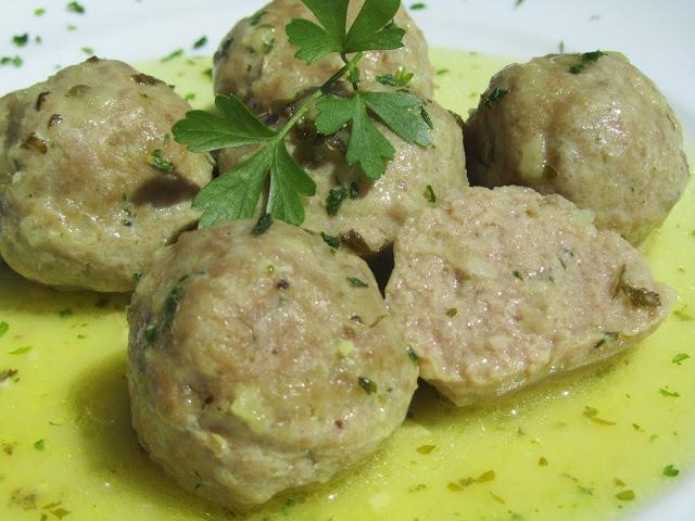 Albóndigas en salsa verde Ana Sevilla