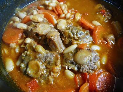 Rabo de ternera con alubias