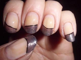 Manicura. Media luna. Manicura. Media luna.