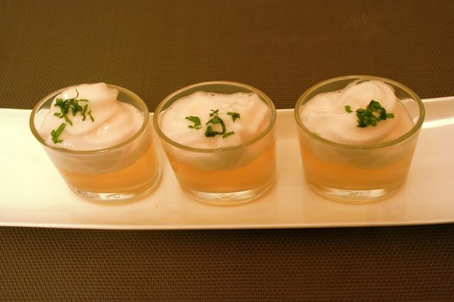 SARDINAS EN ACEITE CON CEBOLLETA Y TOMATE