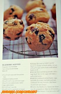 MUFFINS DE ARÁNDANOS Y CHOCOLATE BLANCO. BLUEBERRY MUFFINS.