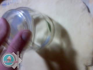 Batbut,pan de semolina relleno de atún. Batbut,pan de semolina relleno de atún.