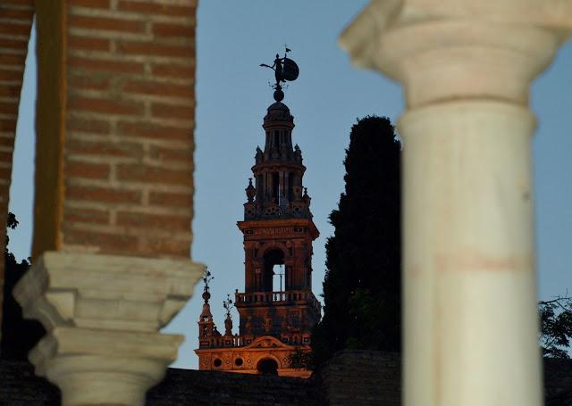 La nueva iluminación del Alcázar (3): el Palacio del Rey Don Pedro.