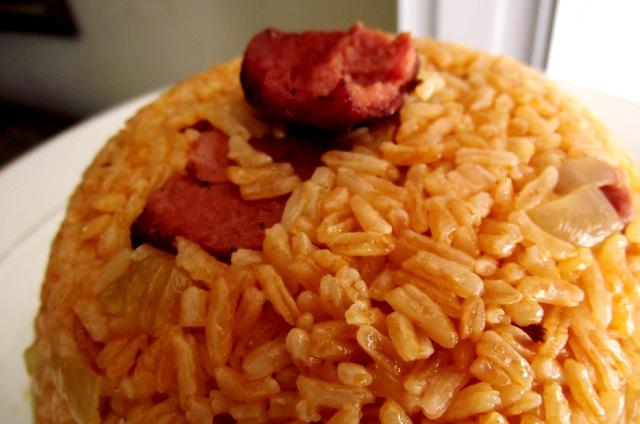 locrio de salami dominicano