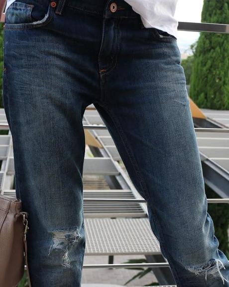 Boyfriend jeans + pearls Boyfriend jeans + pearls