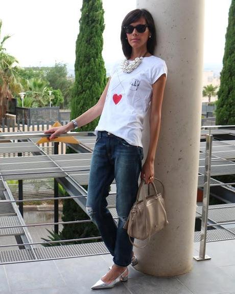 Boyfriend jeans + pearls Boyfriend jeans + pearls