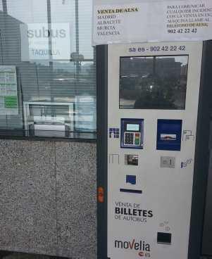 Imagen de la máquina de billetes.