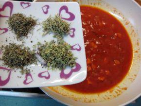 Gratinado de habicholillas con tapenade vegetariano.