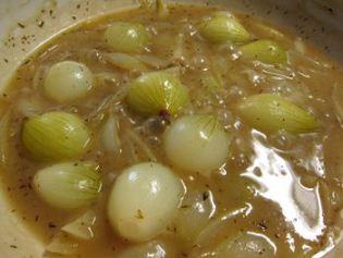 Chalotas en salsa gravy vegetariana