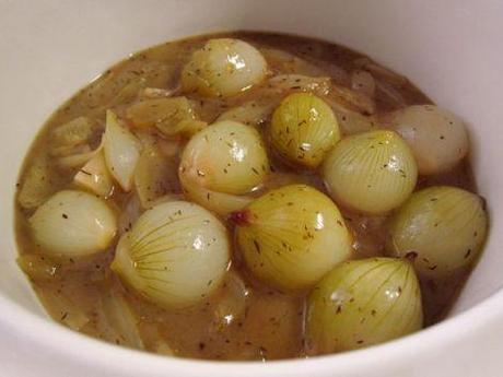 Chalotas en salsa gravy vegetariana