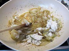 Chalotas en salsa gravy vegetariana