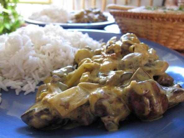 Curry de champiñones