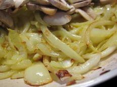 Pastel de macarrones con atún y champiñones