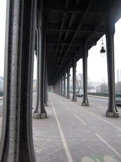 Puente de Bir-Hakeim. Paris