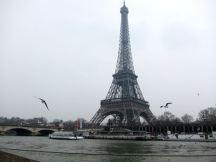 Torre Eiffel desde el Sena