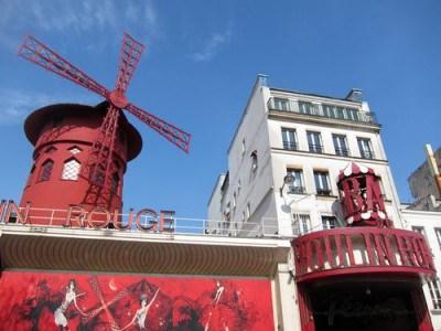 Moulin Rouge. Paris. Montmartre.